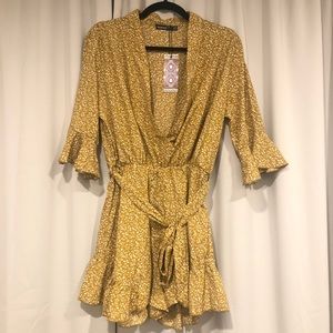 Petite Wrap Ruffle Floral Romper